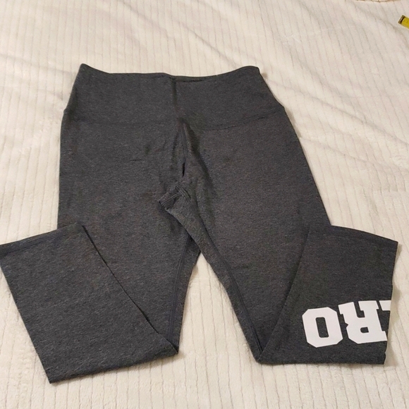 Aeropostale gray leggings size M NWOT - Picture 1 of 7